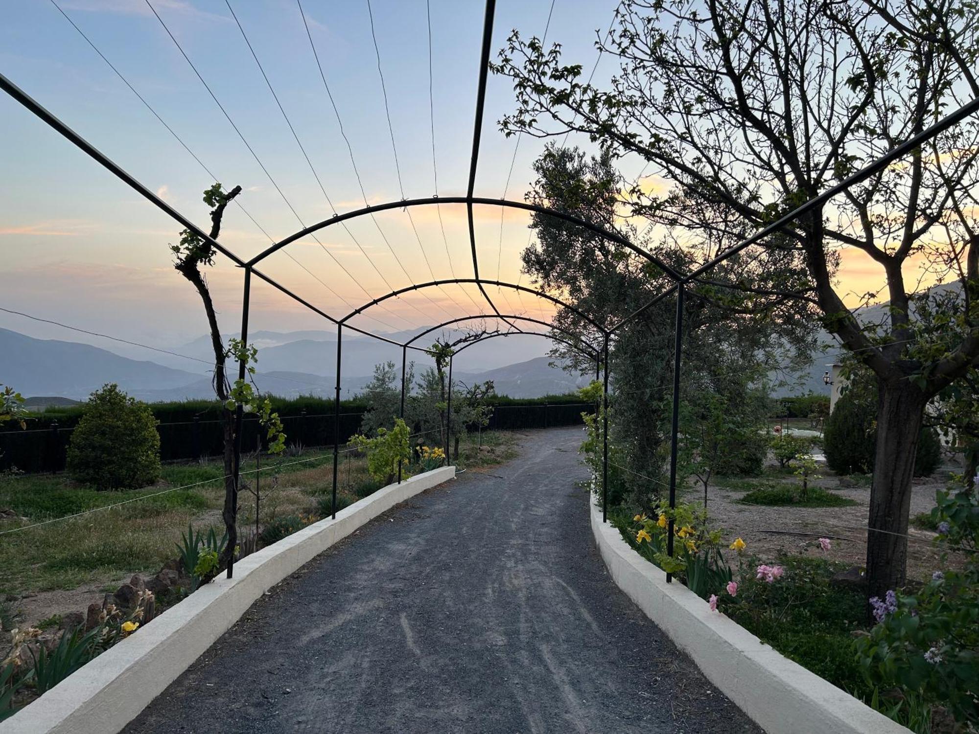 Villa Rustica En La Alpujarra - La Gualalla - Soportujar Carataunas Esterno foto